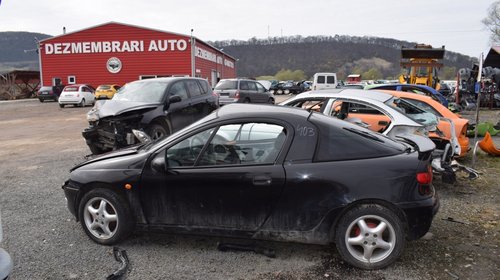 Dezmembram Opel Tigra 1.4 benzina 1996