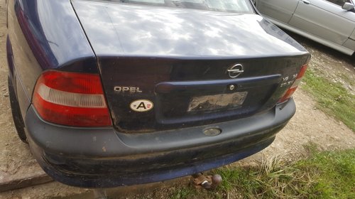 Dezmembram Opel Vectra B, 2.0 DTI (DEZ 36)