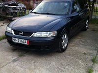 Dezmembram opel vectra b din 2001-2,2 dti combi