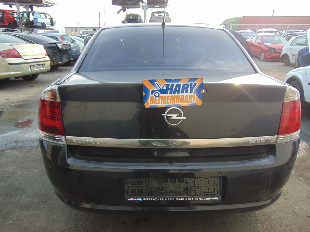 Dezmembram Opel Vectra C, 1.9CDTI, Tip motor Z19DTH, An fabricatie 2008