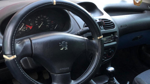 Dezmembram Peugeot 206 [1998 - 2003] CC cabriolet 1.6 AT (109 hp) volan stanga
