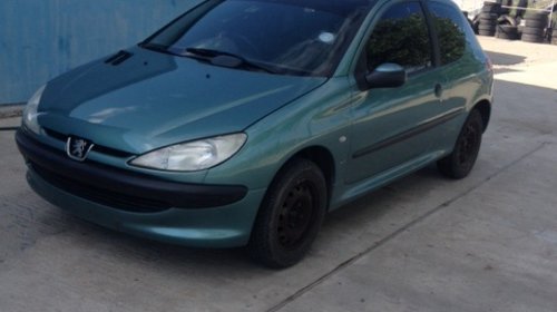 Dezmembram peugeot 206,2001,1.1i