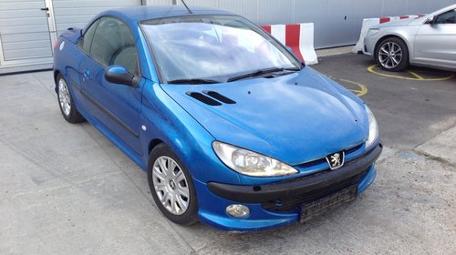 Dezmembram PEUGEOT 206 CC 2.0 BENZINA 2001