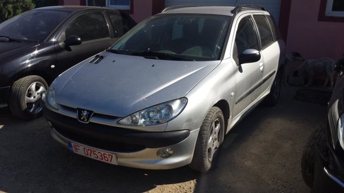 Dezmembram Peugeot 206 Sw 1.4 Hdi an 2005