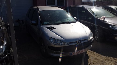 Dezmembram Peugeot 206 Sw 1.4 Hdi an 2005