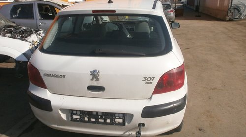 Dezmembram Peugeot 307 2005 1.6 hdi