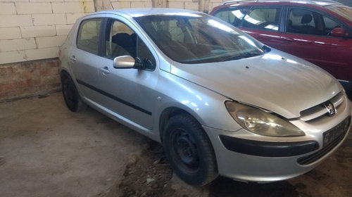 Dezmembram Peugeot 307,an fabricatie 2002, 1.