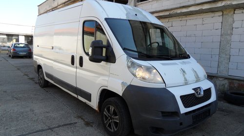 Dezmembram peugeot boxer motor 2,2 diesel din 2007