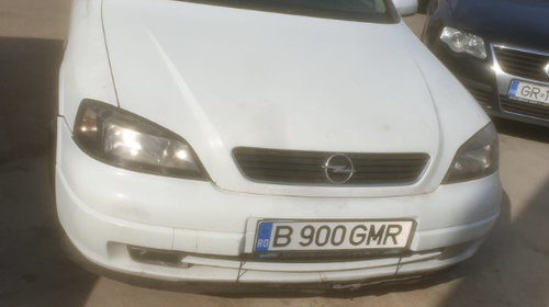 Dezmembram, piese din dezmembrari Opel Astra 