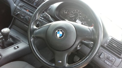 Dezmembram piese pentru BMW Seria 3 E46 din 2003