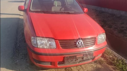 Dezmembram polo 6n 2001 1.0 mpi