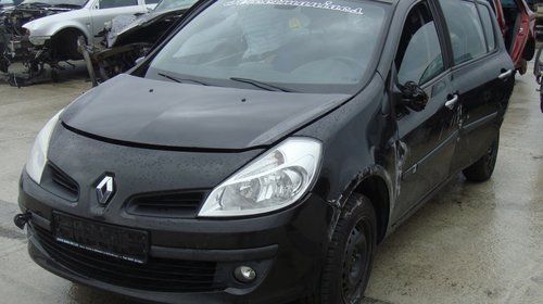 Dezmembram RENAULT CLIO 1.2 benzina D4F-D7 55