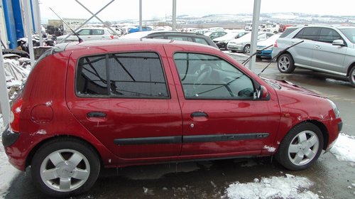 Dezmembram Renault Clio , 1.4i 16v , fabricatie 2001