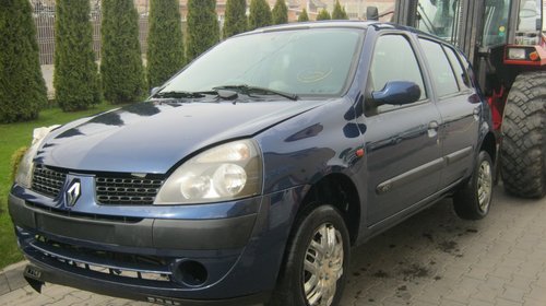 Dezmembram Renault Clio 2, 2002 1,5 DCI