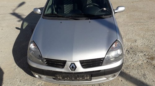 Dezmembram Renault Clio 2005