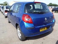 Dezmembram Renault Clio 3 An Fabricatie 2004 1.5 DCI.