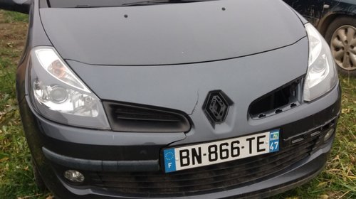 Dezmembram Renault Clio 3