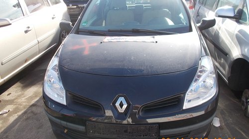 Dezmembram Renault Clio III 1.5 dci , euro 4 