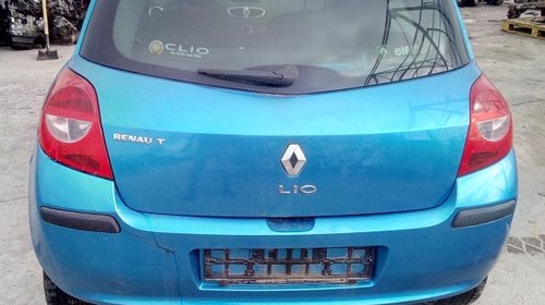 Dezmembram Renault Clio III 2006 1.5 dci