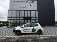 Dezmembram Renault Clio III 2012 1.5 DCI E5 K9K (770)