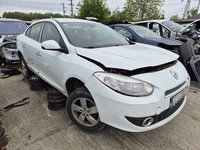 Dezmembram Renault Fluence, an 2011, 1.5 DCI euro 5, cutie manuala