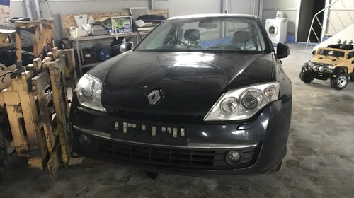 Dezmembram Renault Laguna 2009 15 dci Bixenon