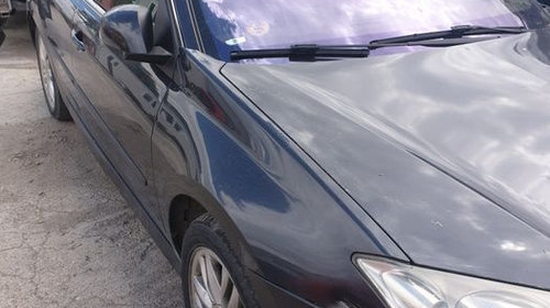 Dezmembram Renault Laguna 3 2.0 dci 6+1 trepte manual