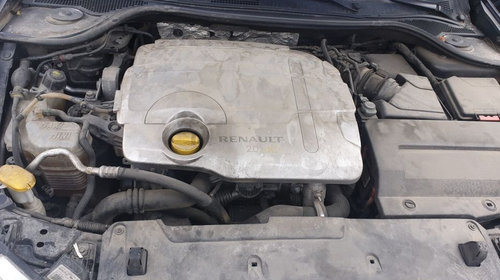 Dezmembram Renault Laguna 3 2.0 dci 6+1 trepte manual