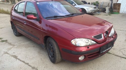 Dezmembram Renault Megane 1.9dti