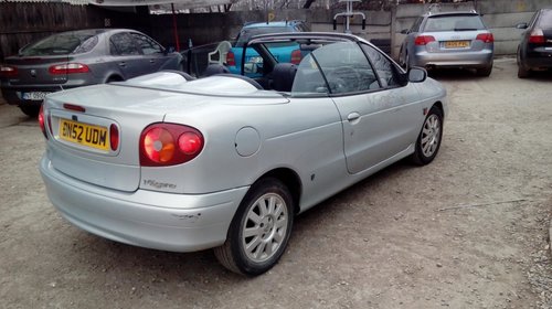 Dezmembram Renault Megane 1 Cabriolet,an fab.2002,1.6 benzina,tip motor<K4M700,79 kw,107 cp