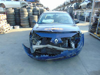 Dezmembram RENAULT MEGANE 2, 1.6 16V ,Tip motor: K4M760 , fabricatie 2004