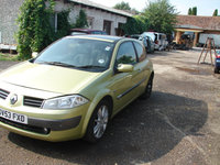 Dezmembram Renault Megane 2 [2002 - 2006] Hatchback 3-usi 1.9 dCi MT (120 hp) II (BM0/1_ CM0/1_)