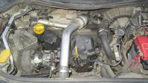 Dezmembram Renault Megane 2, motor 1.5 DCI, tip K9K, 106CP, fabricatie 2008