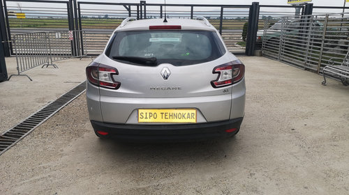 Dezmembram Renault Megane 3 2010 2.0 DCI