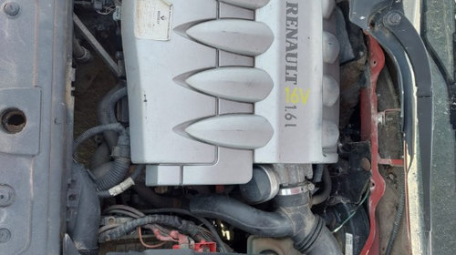 DEZMEMBRAM RENAULT MEGANE BREAK 1,6 BENZINA-COD MOTOR K4MT7