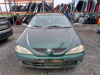 Dezmembram Renault Megane [facelift] [1999 - 2003] Classic Sedan 1.4 MT (95 hp)