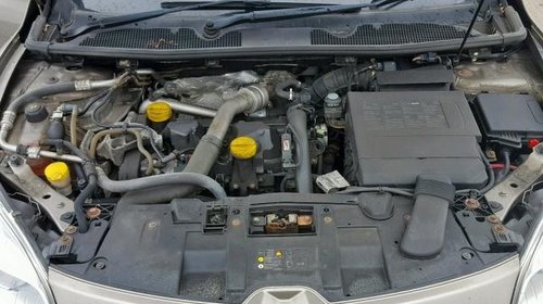 Dezmembram Renault Megane III 2009 1.5 dCI Cod motor: K9K 830 86CP