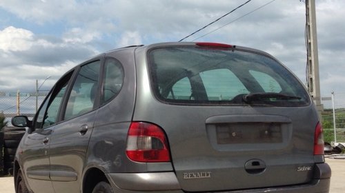 Dezmembram renault megane scenic 2001, 1.9dci