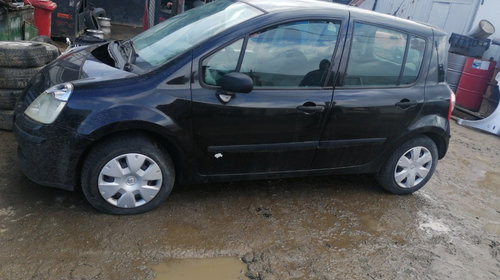 Dezmembram renault modus, an 2007,1.5 diesel, euro4