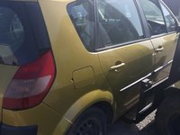 Dezmembram Renault Scenic 1.6 16V An 2005