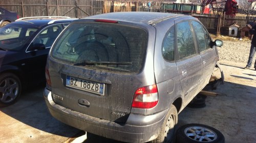 DEZMEMBRAM Renault Scenic 1.9 d an 2002