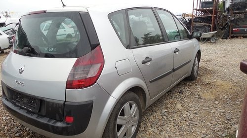 Dezmembram Renault Scenic 1.9Dci An 2005