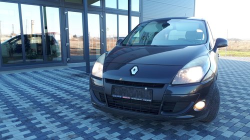 Dezmembram Renault Scenic III 2009 1.5 DCI K9K 832