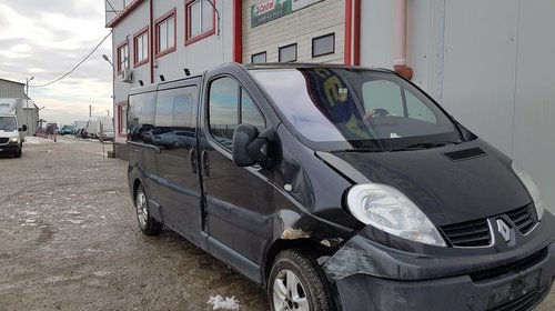 Dezmembram Renault Trafic 2007 1.9 dci F9Q 76