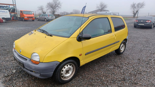 Dezmembram Renault Twingo [1993 - 1998] Hatchback 1.2 MT (55 hp)