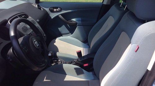 Dezmembram Seat Altea 2.0 TDI, tip motor BKD , cutie automata DSG