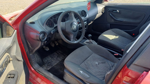 Dezmembram Seat Ibiza 3 6L [2002 - 2006] Hatchback 5-usi 1.4 MT (75 hp)