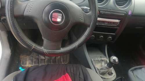 Dezmembram seat ibiza, an 2006,motor BNM, 1. 4 diesel