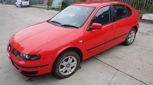 Dezmembram seat leon,motor 1,6 benzina AZD,DIN 2002