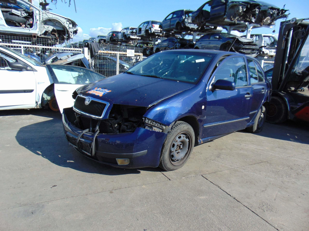 Dezmembram SKODA FABIA 1 , 1.4MPI ,Tip motor: AZF , fabricatie 2002